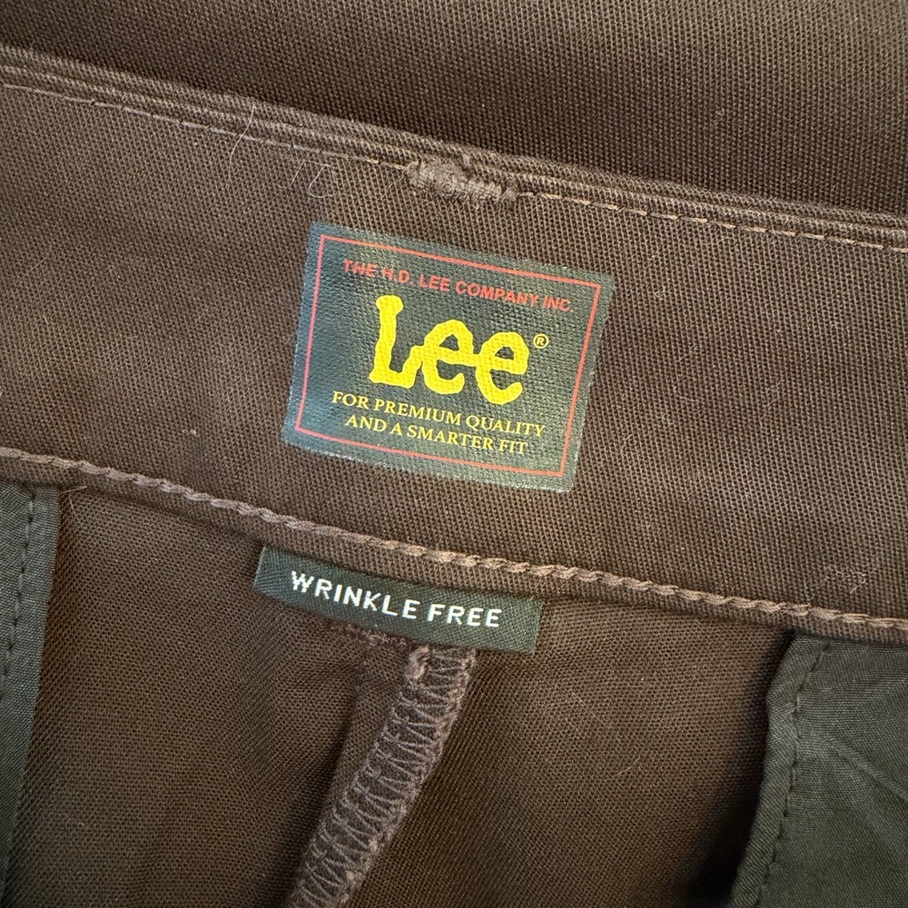 NWT LEE Dark Brown Flex Motion Mid-Rise Straight Wrinkle Free Trouser Pant Sz 16 - Picture 6 of 10